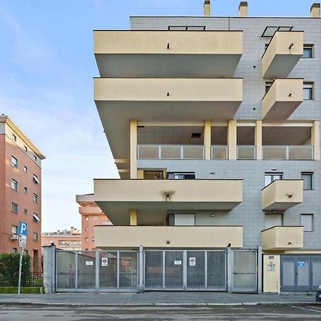 Milano-M1 Rock House Daire Dış mekan fotoğraf